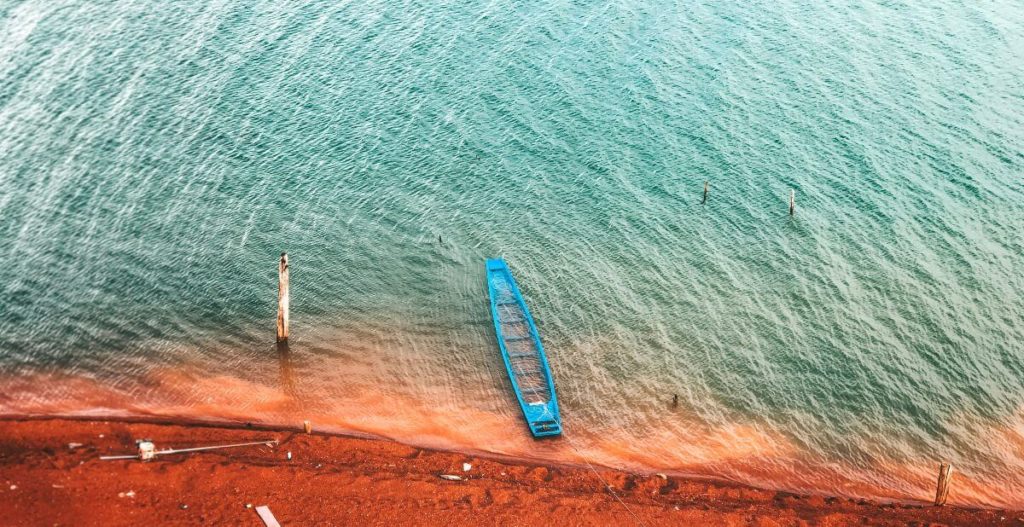 vista dall'alto di barca e spiaggia a vientiane
Quando andare in Laos