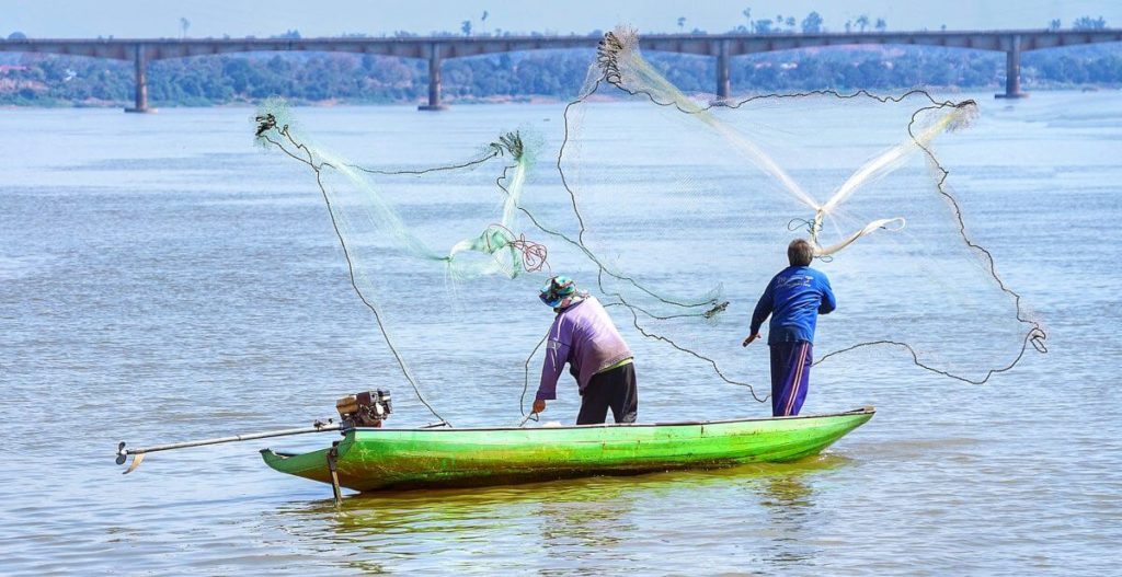 Pescatori sul mekong - La Vita sul Fiume