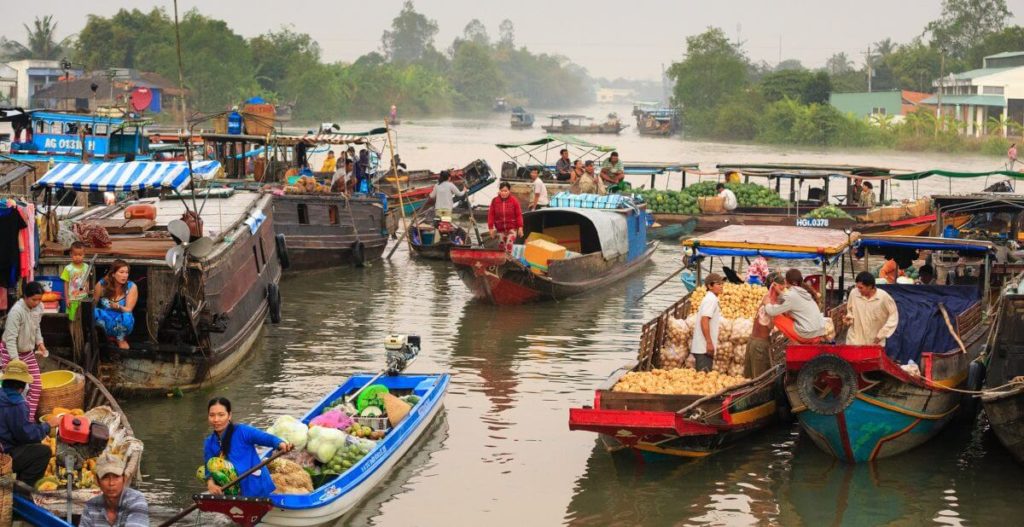 floating market - Il Delta del Fiume Mekong