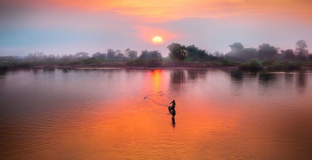 Pescatore all'alba -Il Delta del Fiume Mekong