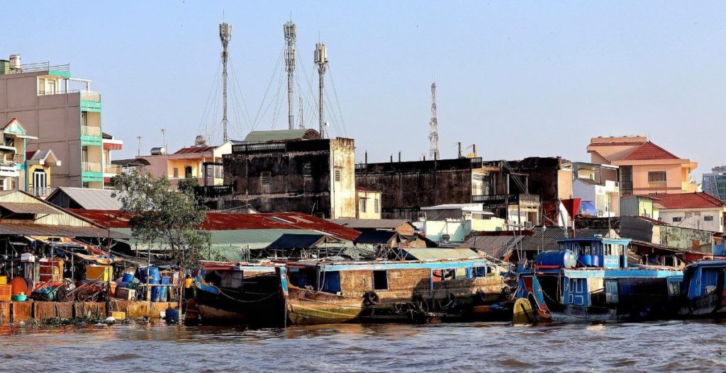 zona industriale sul mekong - Il Delta del Fiume Mekong