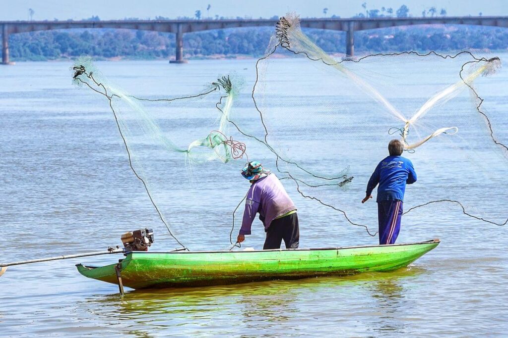 pescatori laos